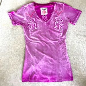 Roar tee from Buckle, SZ L...EUC
